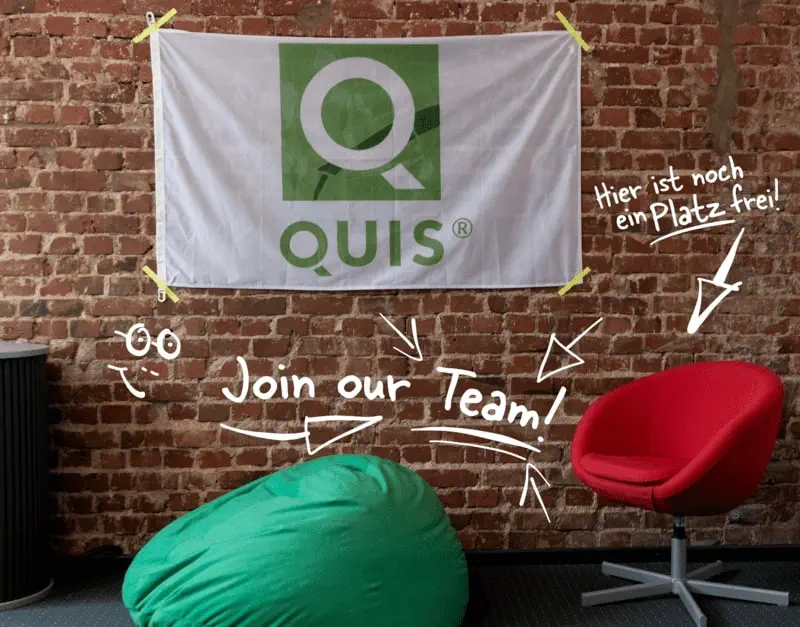 Flagge mit QUIS-Logo und Einladung, QUIS beizutreten.